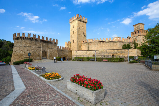 VIGOLENO (PIACENZA), ITALY, AUGUST 25, 2020 - View of Vigoleno Castle, Piacenza province, Italy.