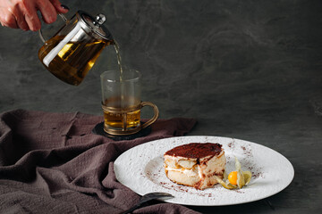 champagne and cake