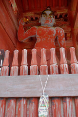 仁王門左の口を閉じている吽像、密迹金剛