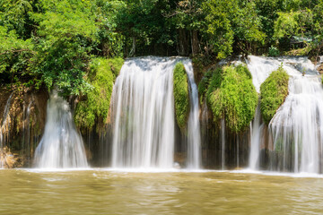 Fototapeta na wymiar Sai Yok Lek waterfall on Khwae Noi River, famous nature travel destination in Kanchanaburi, Thailand