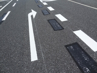 道路からの進入路の矢印