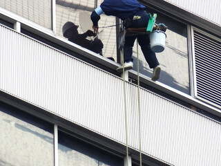 ビルの清掃作業