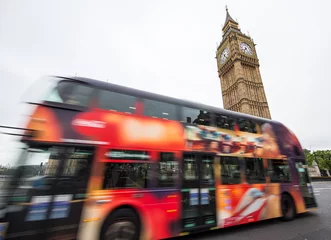 Foto op Canvas Big Ben en een bus in beweging in Londen © Wieslaw