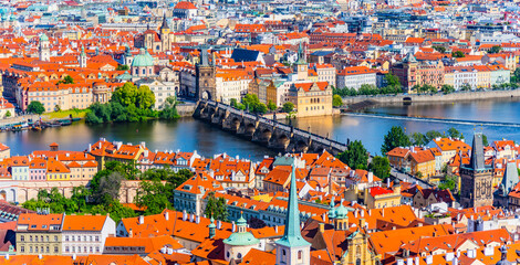 Fototapeta na wymiar Charles Bridge and Vltava River in Prague