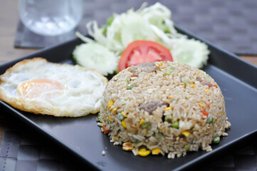 stir fried rice or fried rice with egg