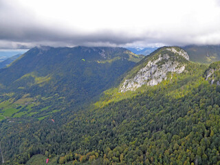 Fototapeta na wymiar Mountains of the French Alps 