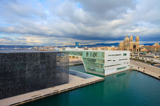 Marseille, Mucem, Villa M&eacute;diterran&eacute;e, Cathedral