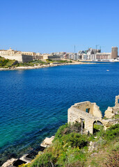 Naklejka premium view of the town city and sea malta