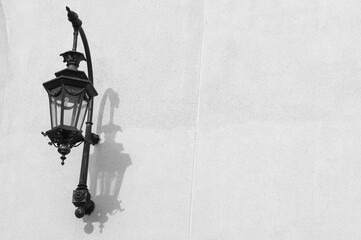 Luxurious lamps that illuminate beautifully.