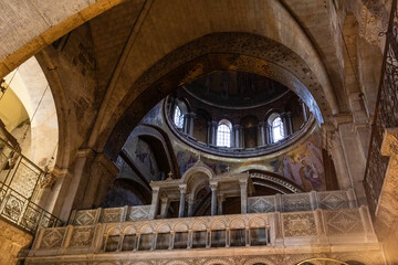 Church of the Holy Sepulchre interior with Choir terrace and Dome of Greek Orthodox Catholicon in...