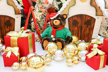 Christmas installation. traditional Christmas toy fair. figures of teddy bears around the Christmas tree