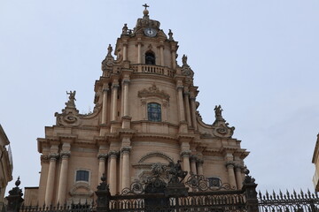 Fototapeta na wymiar saint cathedral in Ragusa, Italy