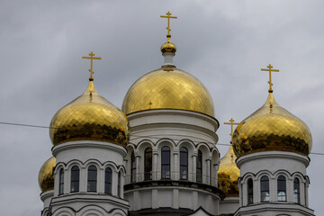 Fototapeta na wymiar Christian orthodox church typical to Russia and Eastern Europe