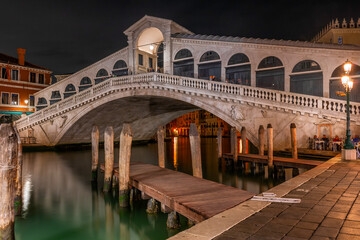 Fototapeta na wymiar Venezia by night