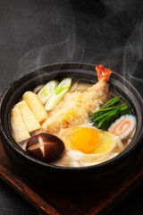 鍋焼きうどん