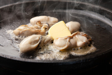 Fototapeta na wymiar 牡蠣のバター焼き