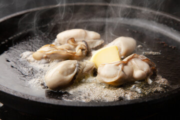 牡蠣のバター焼き