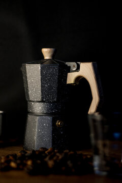 coffee beans, coffee makers, aniz, spoons, spices and others
