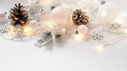 Fototapeta na wymiar Christmas balls and snowflake on abstract background