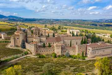 Fototapeta na wymiar Monastery of Santa Maria de Poblet overview