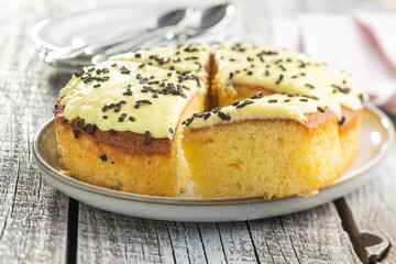 Sweet lemon cake