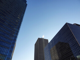 Obraz premium ビルのボイラーの水蒸気