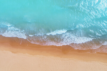 Paysage marin, plage de sable, sable et eau, vue de dessus, fond de paysage naturel abstrait