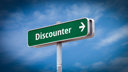 Street Sign to Discounter