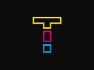 Obraz premium T letter logo, vector desing font .Dynamic cmyk split blue, pink, yellow color on black background. For social media,design elements, creative poster, web template etc.