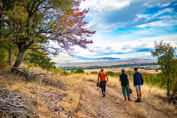 Obraz premium walking in the mountains