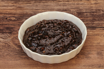 Black Pepper sauce in the bowl