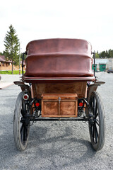 Fototapeta na wymiar Back of vintage carriage