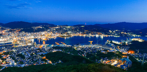 日本三大夜景　長崎　稲佐山から眺望　ワイド