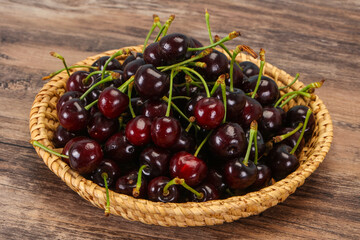 Fototapeta na wymiar Ripe sweet tasty cherry berry