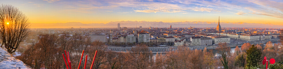 Fototapeta na wymiar Sunset Over Torino