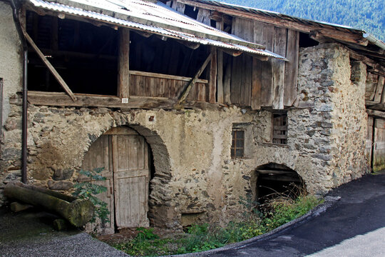antichi rustici a Bresimo, Val di Non, Trentino