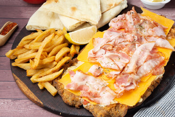 milanesa con cheddar