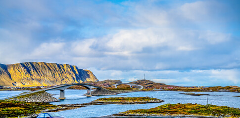 Wyspa Flakstadøya nalerząca do Archipelagu Lofoty w okręgu Nordland w Norwegii  © Dreamnordno