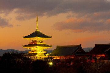 Fototapeta premium 清水寺夕景