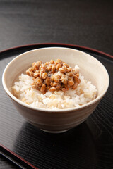 もち麦ご飯と納豆