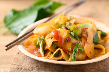 Spicy ripe papaya salad (Som tum Luang prabang), Laos style