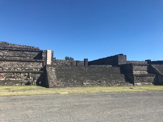 chichen itza pyramid