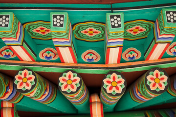 韓国様式の東屋