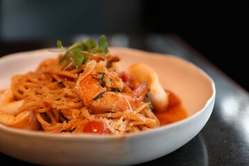 spaghetti pomodoro with sea food