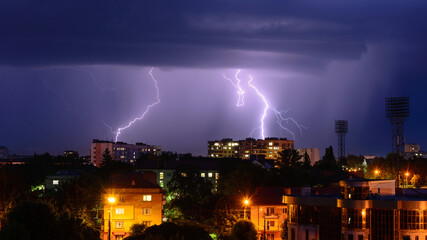 lightning in the city