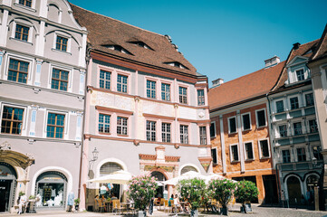 Fototapeta na wymiar Rathausapotheke am Untermarkt in Görlitz