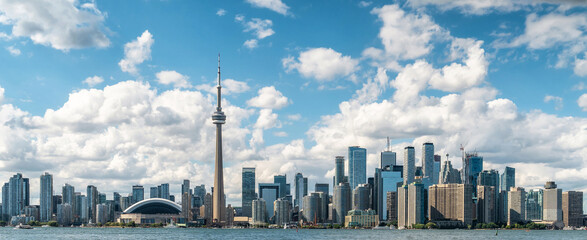 Panoramic view of Toronto skyline and Lake Ontario during summer in Toronto, Ontario, Canada.