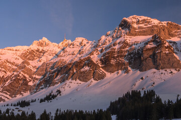Alpsteinmassiv mit Säntis im Abendlicht, Winterlandschaft, Kanton Appenzell-Ausserrhoden, Schweiz