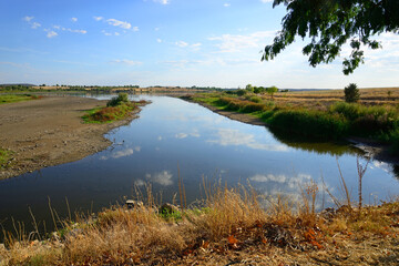 Natural site of the Vicario reservoir, in Peralvillo, Ciudad Real.