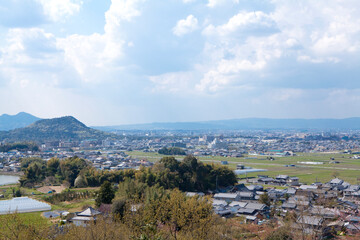 Fototapeta na wymiar 甘樫丘展望台から見る畝傍山